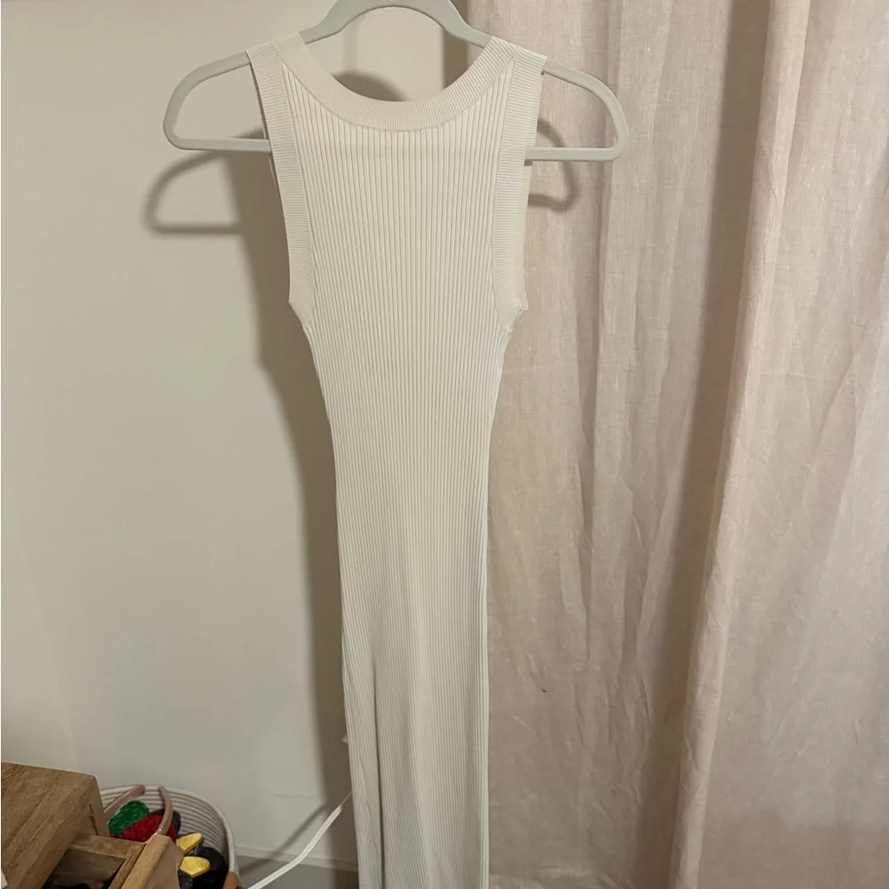 Good American Shine Rib Off Scoop Back Midi Dress - Picture 3 of 3